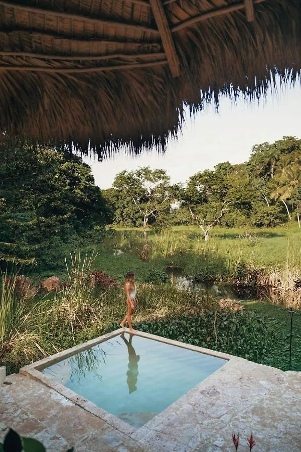 El Valle Lodge